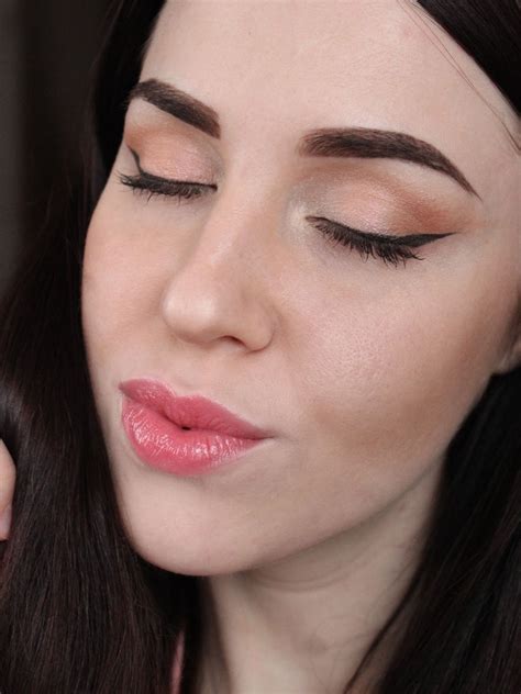 Обновлённая помада Clarins Joli Rouge Brilliant - обзор пяти оттенков