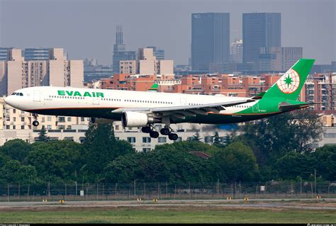 B 16337 EVA Air Airbus A330 302 Photo by Rovanperä ID 1474129