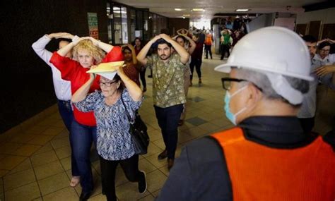 Evac An A M S De De Palacio Municipal Por Simulacro Expressobc