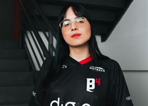 Naxy Shizue E Pan Completam Para B4 Em Campeonato Inclusivo Da Kabum