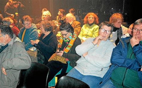 Kergrist Mo Lou Une Cinquantaine De Personnes Au Concert De La