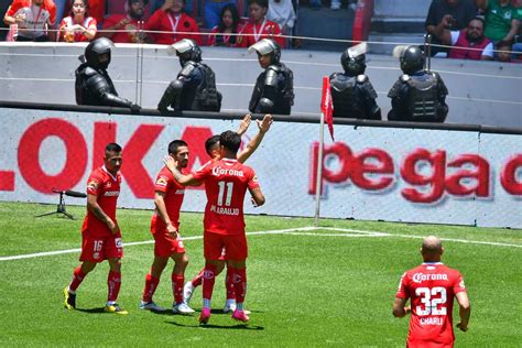 Domingo de fútbol Toluca FC vs Tigres en cuartos de final aquí los