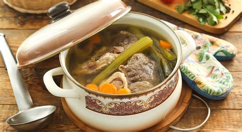 Говяжий бульон – как варить основ для супа и борща?