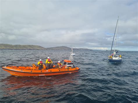 Baltimore Rnli Provides Assistance To A Yacht In Difficulty Rnli