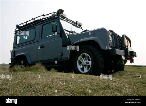 Land Rover Defender Immagini E Fotografie Stock Ad Alta Risoluzione