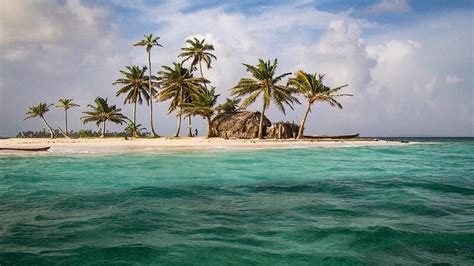 A Guide To The Best Beaches In Panama: TripHobo