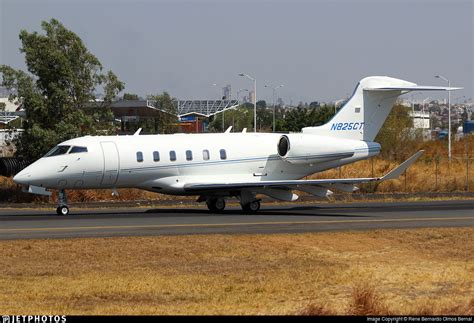 N825ct Bombardier Bd 100 1a10 Challenger 300 Private Rene