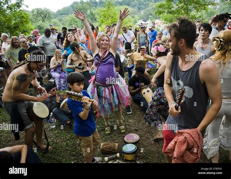 Eeyores Birthday Hi Res Stock Photography And Images Alamy