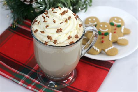 Starbucks Gingerbread Latte - Mama Loves to Eat