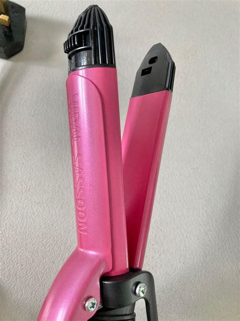 Vidal Sassoon 2 In 1 Hair Iron Beauty And Personal Care Hair On Carousell