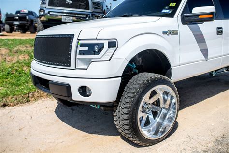 Fully Customized Ford F150 With White Custom Led Headlights And Fuel Wheels — Gallery