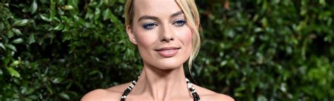 Margot Robbie's Playing Barbie (Yes, There's A Barbie Movie) | Cracked.com