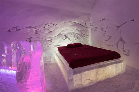 Ice Hotel, Canada