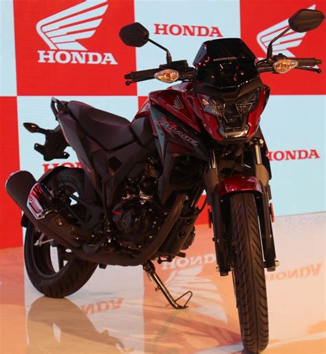 Honda X Blade Price Mileage Review Specs Features Models