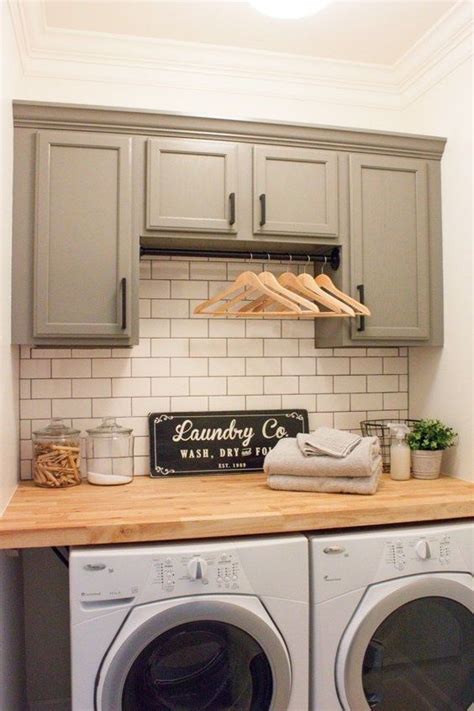 15 Beautiful Organized Laundry Rooms StampinFool