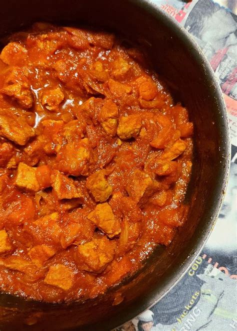 Spezzatino Di Maiale Con Cipolla E Pomodoro Delizie In Pentola