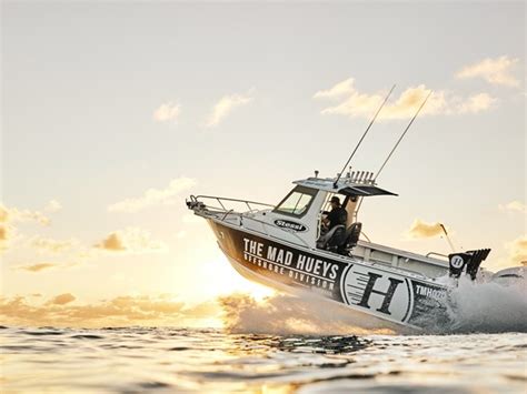 Aussie Mad Hueys Launches New Boat