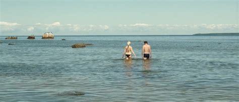 Naked Mari Abel In Teesklejad