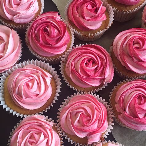 Rose Cupcakes Rose Cupcakes Bbc Good Food Recipes Ombre Rose