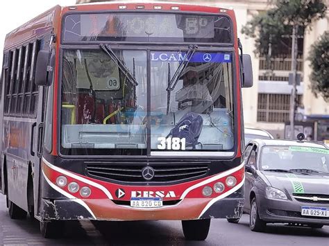 Colectivos concejales aprobaron suba del boleto en Paraná y área