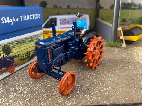 Limited Edition 43378 Britains Fordson Major E27 With Steel Spud Wheels