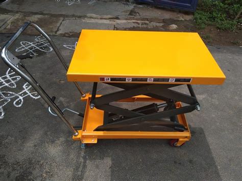 Mild Steel Hydraulic Lifting Table At In Kolkata Id