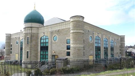 Bradford mosques open their doors for Visit My Mosque Day | Asian ...