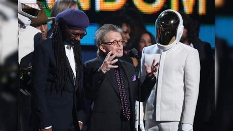 Grammy Awards 2014 Daft Punk Dominate With 4 Big Wins Lorde Wins Song