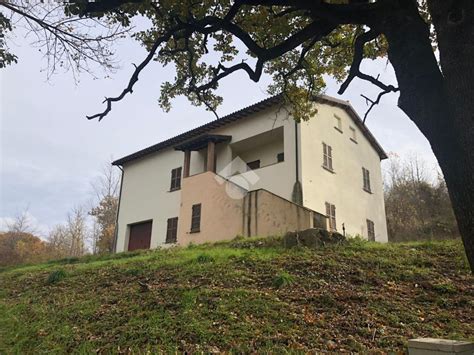 Casa Indipendente In Vendita A Nocera Umbra Perugia 155 000 330