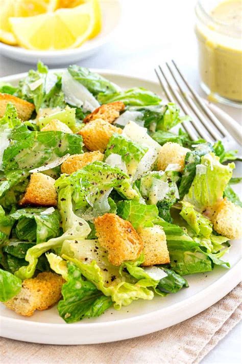 Classic Caesar Salad Recipe Caesar Salad Recipe Homemade Salads Recipes Classic Caesar Salad