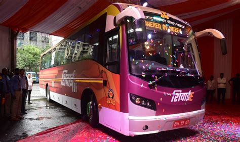 Pune New Shivai Buses Arrived In Msrtc Headquarters Punekar News