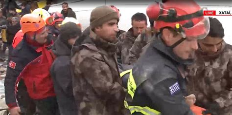 Τουρκία: Ύμνοι στα ΜΜΕ για τους Έλληνες διασώστες! - Iciao