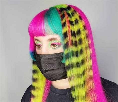 Raccoon Tail Hair is the Latest 2000s Trend Taking Over TikTok | All ...