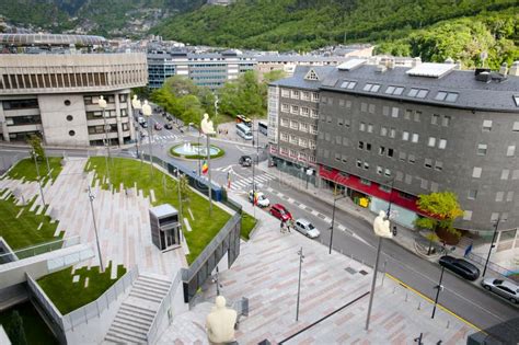 Prat De La Creu Street Andorra Stock Photo Image Of Pyrenees Vella