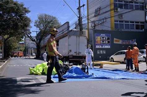 Av Presidente Carlos Luz Em Bh Fechada Ap S Vazamento De Am Nia Em