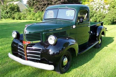 1942 Dodge Truck With Images Classic Pickup Trucks Pickup Trucks