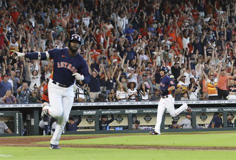 Designated Hitter Yordan Álvarez Walks Off Seattle Mariners for Houston ...