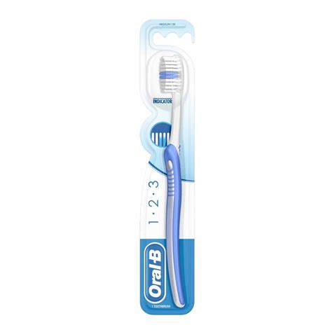 Oral B 123 Indicator 35 Medium Manual Toothbrush Wilko