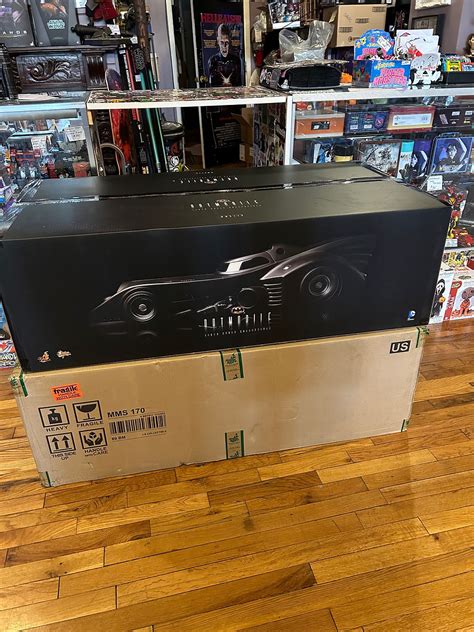 Hot Toys 1 6 Scale 1989 Batmobile MMS170 Unopened Local Pickup Only 1313Mockingbirdlane
