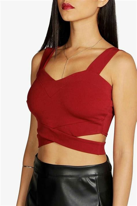 Pin By Anita Segovia On Blusas Boohoo Tops Evening Tops Tops