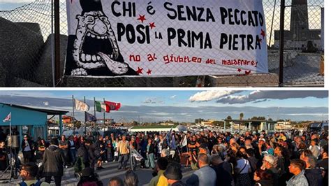 Fiumicino Grande Affluenza Alla Manifestazione Contro Il Progetto Del