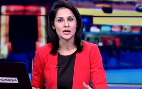 25 Hottest Female News Anchor In India Indian Tv Reporters Page 13 Of 24 Wikigrewal