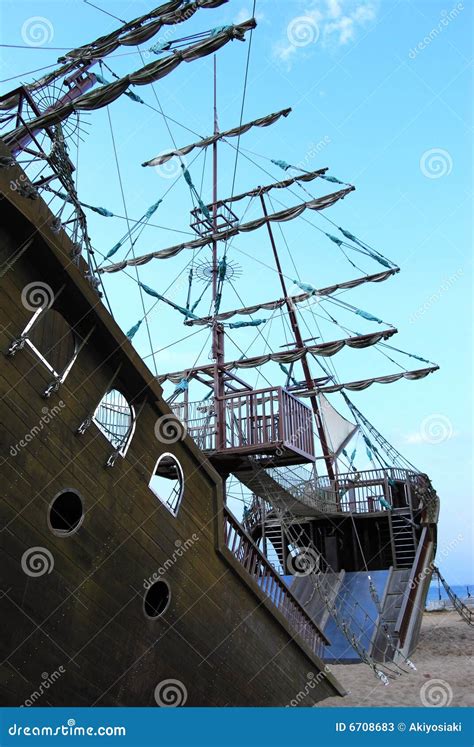 Wrecked Ship Stock Image Image Of Carry Broke Carriage 6708683