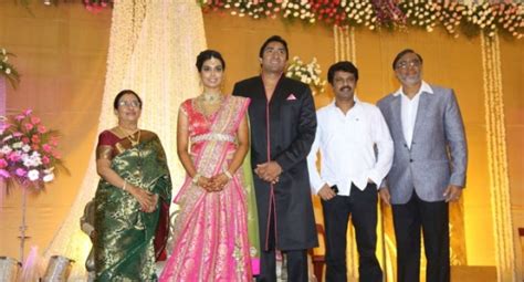 Tg Thyagarajan Son Senthil Dhasha Wedding Reception Photos Filmibeat