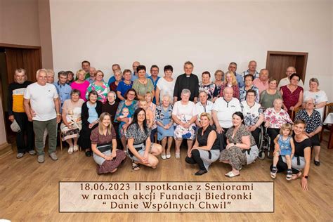 KGW z Janowa ugościło seniorów przy wsparciu Fundacji Biedronki HaloWies