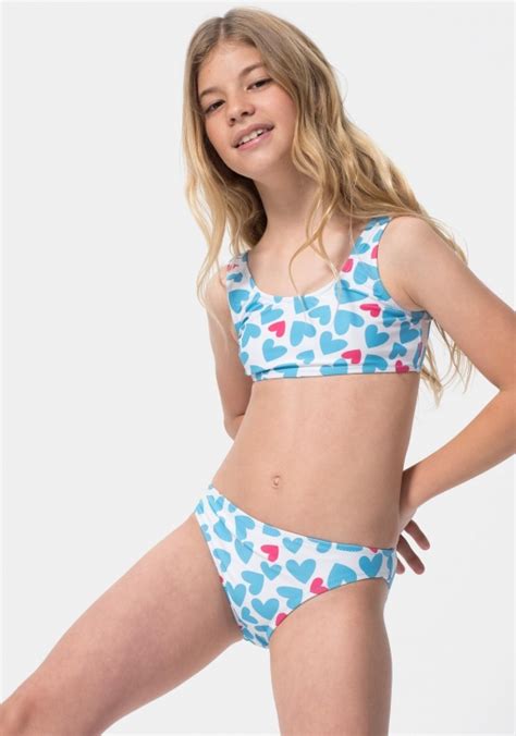 Bikini Dos Piezas Para Ni A Agatha Ruiz De La Prada Ofertas Carrefour