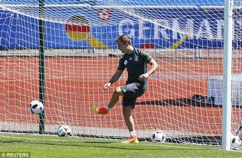 Germany Back In Training After Sealing Euro 2016 Quarter Final Spot As