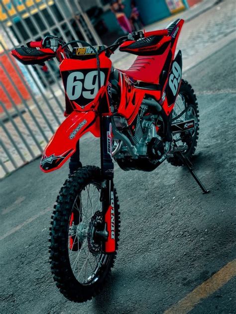 Honda CRF 250F 2022 Personalizada Moto De Trilha Motocross Imagens