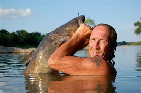 Would You Noodle These Giant Catfish 32 Pics