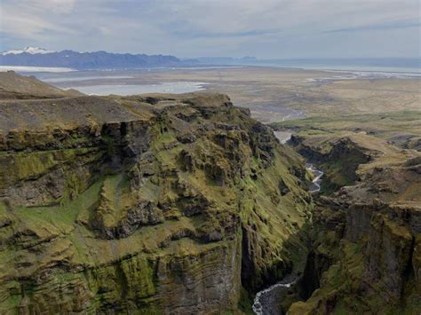 Mulagljufur Canyon: One of the Best Day Hikes in Iceland | Routinely ...